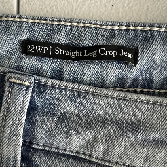 Talbots Women's Jeans Size 22W Petite Straight Leg Crop Light Wash Stretch NWT - Picture 7 of 13